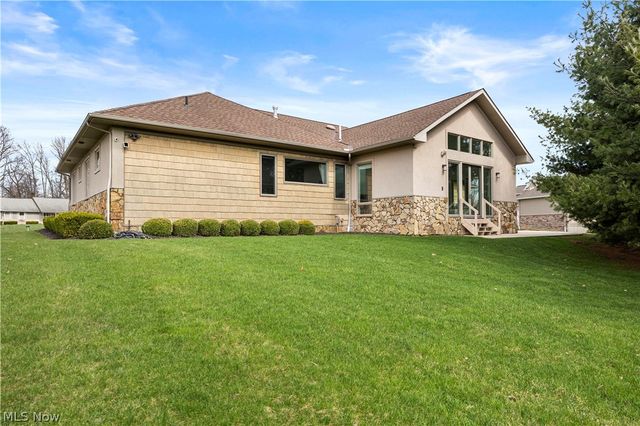 2240 Sunrise Oval, Medina, OH 44256