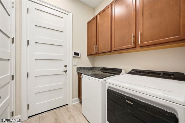 5891 Haiti DR, Naples, FL 34113