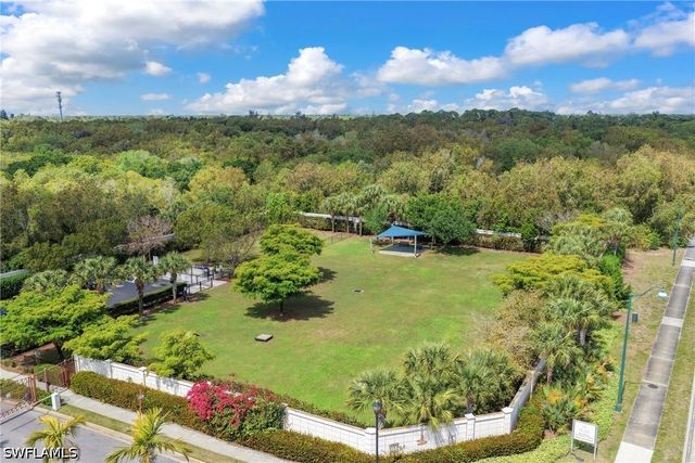 5891 Haiti DR, Naples, FL 34113