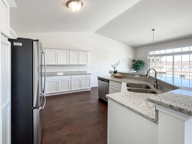 455 RIDGE Lane, Bolingbrook, IL 60440
