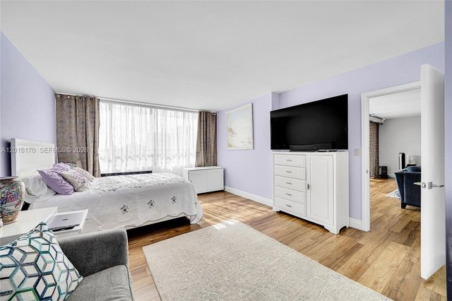 11113 Biscayne Blvd 255, Miami, FL 33181