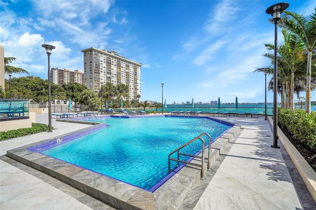11113 Biscayne Blvd 255, Miami, FL 33181