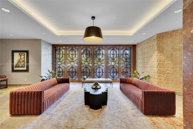 11113 Biscayne Blvd 255, Miami, FL 33181