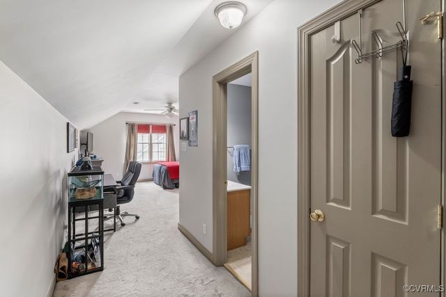 15585 Fox Cove Cir, Moseley, VA 23120