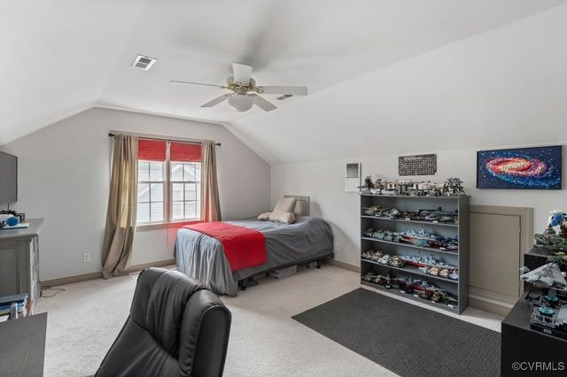 15585 Fox Cove Cir, Moseley, VA 23120