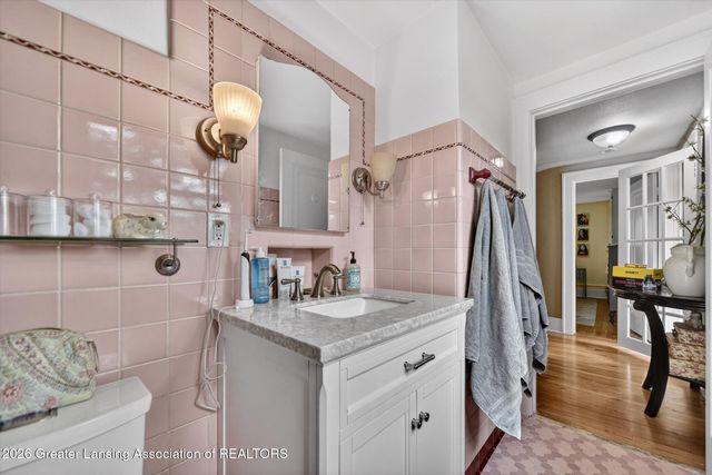 439 Collingwood Drive, East Lansing, MI 48823