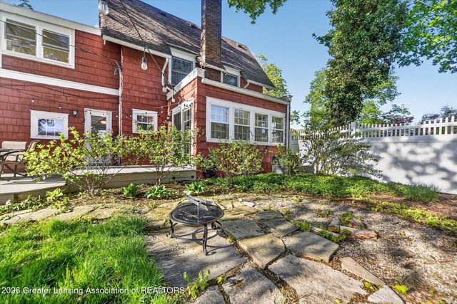 439 Collingwood Drive, East Lansing, MI 48823