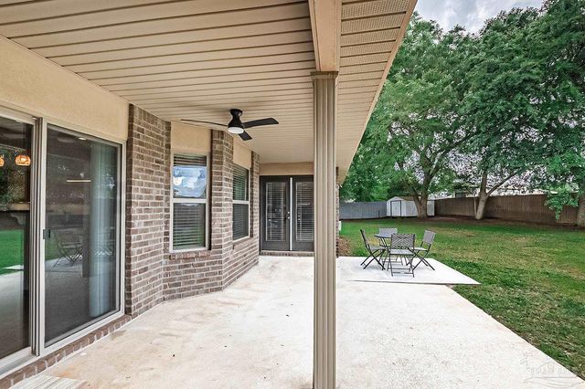 5492 Covered Bridge Ln, Pace, FL 32571