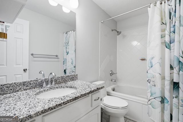 1355 N Crossing Drive NE, Atlanta, GA 30329