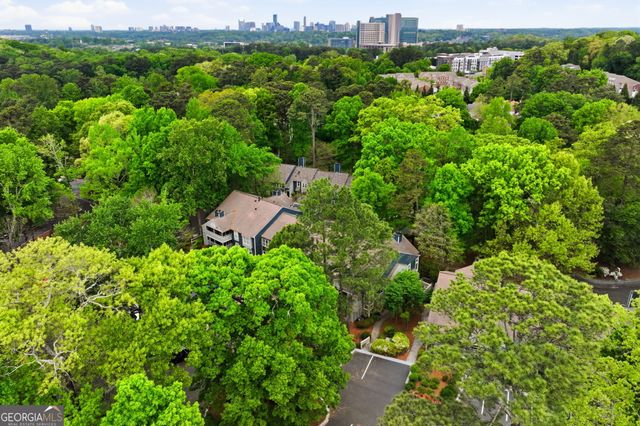 1355 N Crossing Drive NE, Atlanta, GA 30329