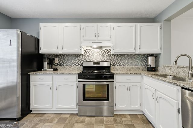 1355 N Crossing Drive NE, Atlanta, GA 30329