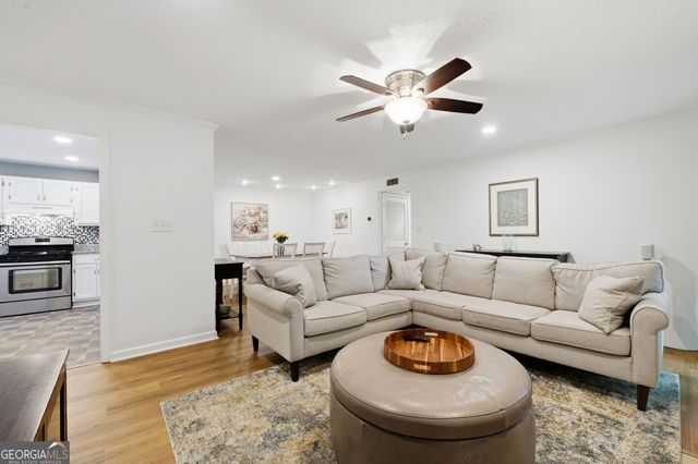1355 N Crossing Drive NE, Atlanta, GA 30329