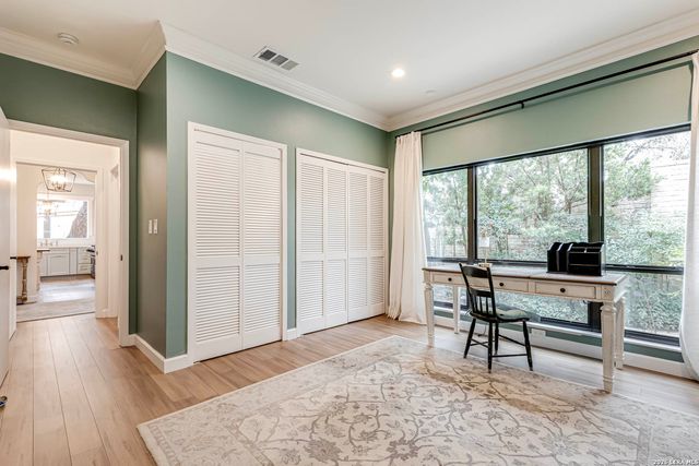 7110 Poniente Ln, San Antonio, TX 78209