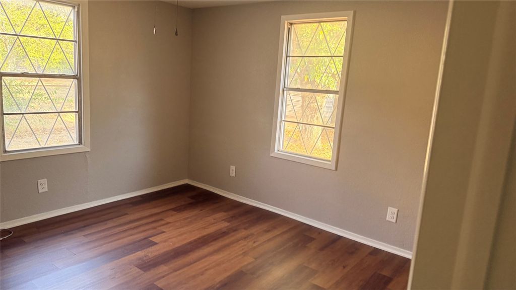 806 W Atchley Avenue, Alvarado, TX 76009 — photo 4