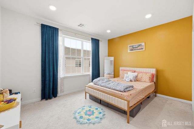 147 Lorhan Drive, Piscataway, NJ 08854