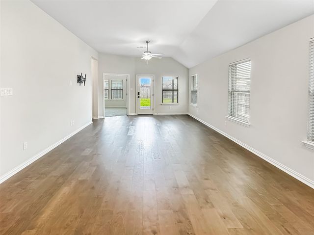 126 Acacia PASS, Bastrop, TX 78602