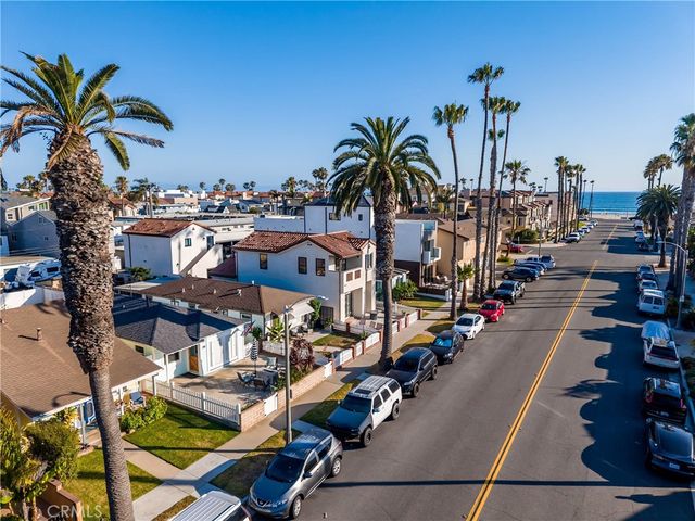 218 11th, Huntington Beach, CA 92648