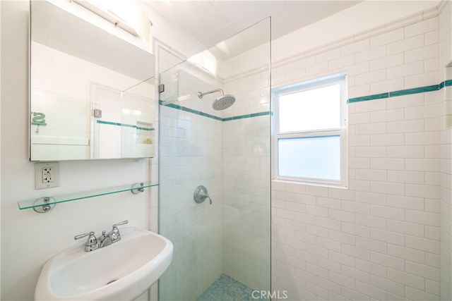 218 11th, Huntington Beach, CA 92648