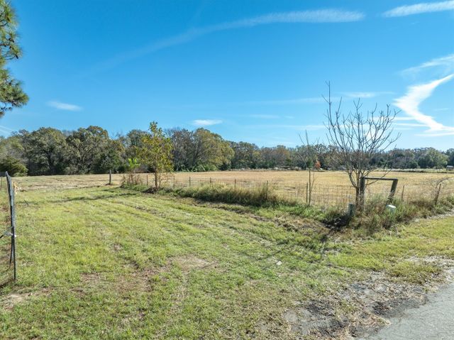 2366 VZ County Road 1508, Van, TX 75790