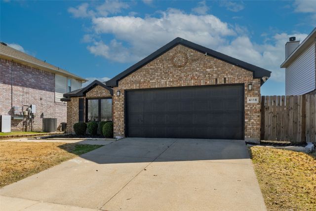 4116 Fossile Butte Drive, Fort Worth, TX 76244