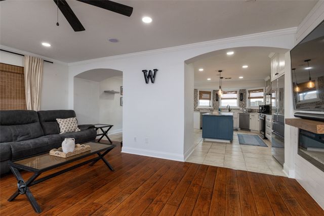 4116 Fossile Butte Drive, Fort Worth, TX 76244