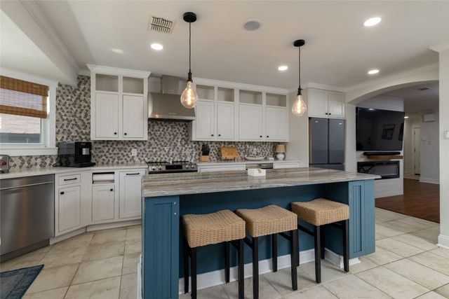 4116 Fossile Butte Drive, Fort Worth, TX 76244