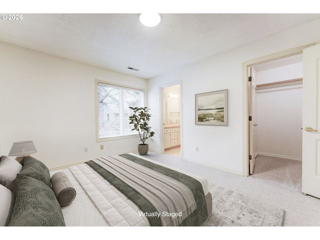 14488 PFEIFER Dr, Lake Oswego, OR 97035