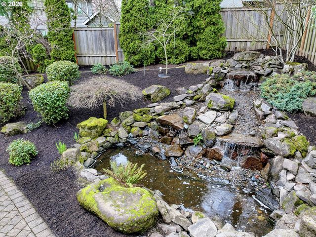 14488 PFEIFER Dr, Lake Oswego, OR 97035