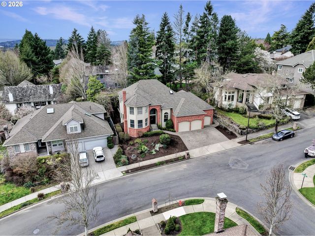 14488 PFEIFER Dr, Lake Oswego, OR 97035