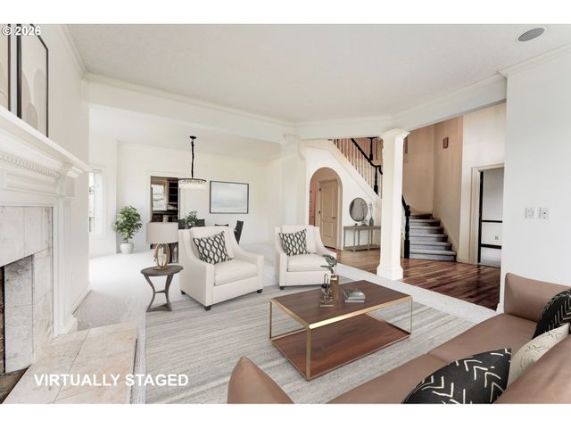 14488 PFEIFER Dr, Lake Oswego, OR 97035