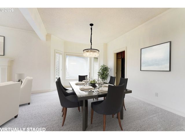 14488 PFEIFER Dr, Lake Oswego, OR 97035