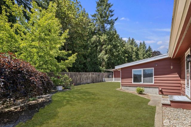 6899 Navajo Trail NE, Bremerton, WA 98311