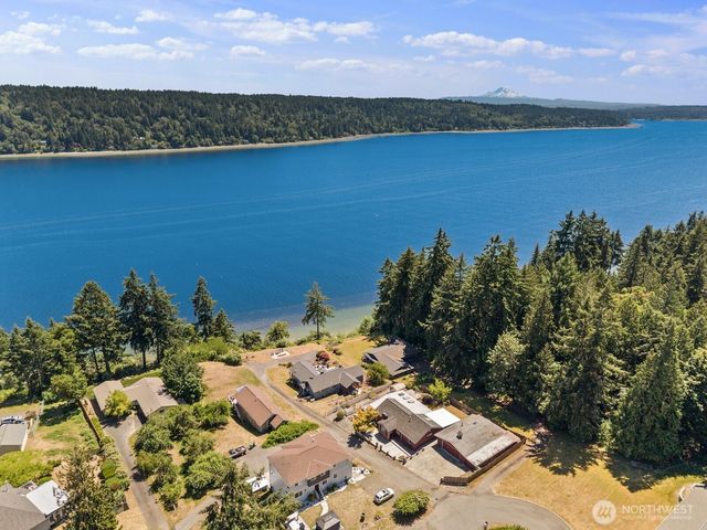 6899 Navajo Trail NE, Bremerton, WA 98311