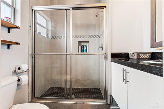 1313 Daffodil Avenue B, Mcallen, TX 78501