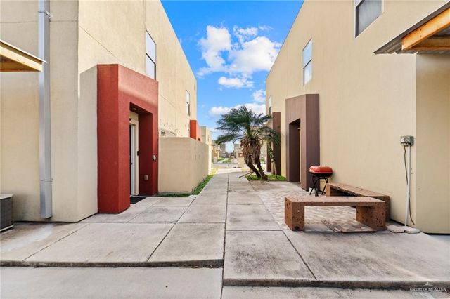 1313 Daffodil Avenue B, Mcallen, TX 78501