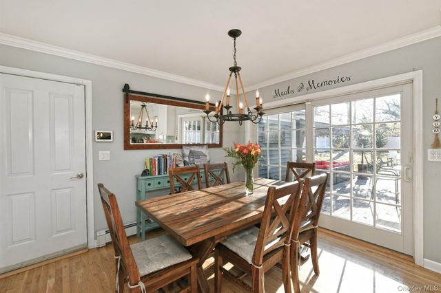 12 Darling Avenue, Smithtown, NY 11787