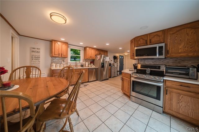 10026 Jordan Road, Cato, NY 13080