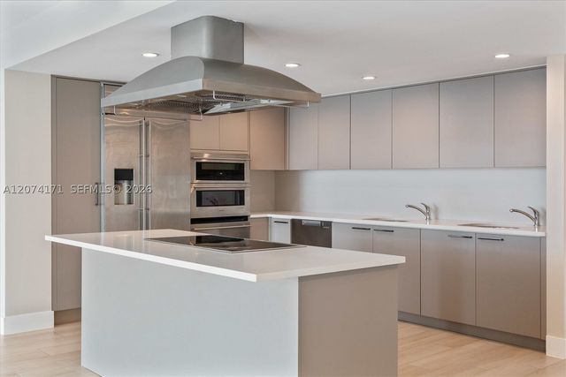 1150 101st St 702, Bay Harbor Islands, FL 33154