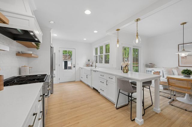 2616 Inglewood Avenue S, Saint Louis Park, MN 55416