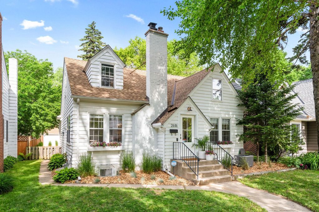 2616 Inglewood Avenue S, Saint Louis Park, MN 55416