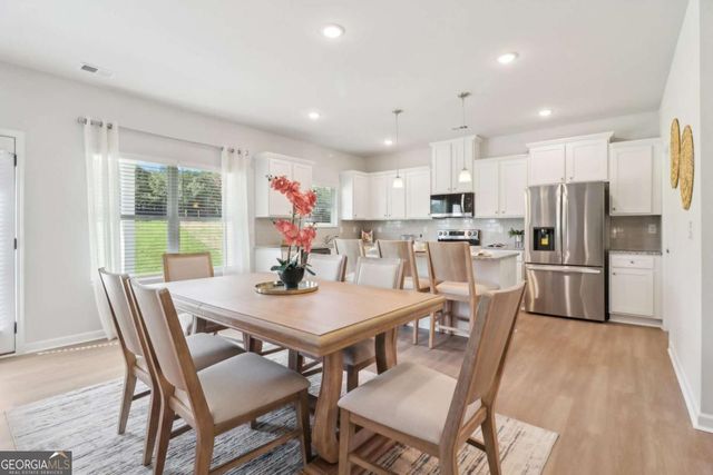 1331 Stephens View Drive, Loganville, GA 30052