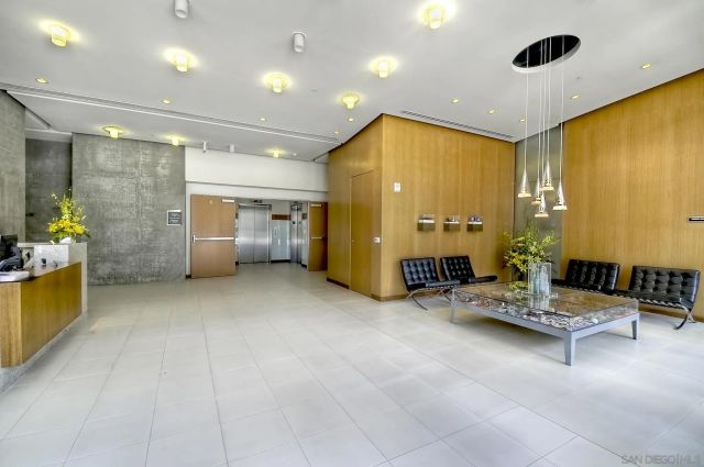 800 The Mark 2306, San Diego, CA 92101