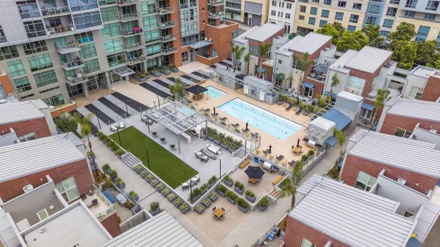 800 The Mark 2306, San Diego, CA 92101