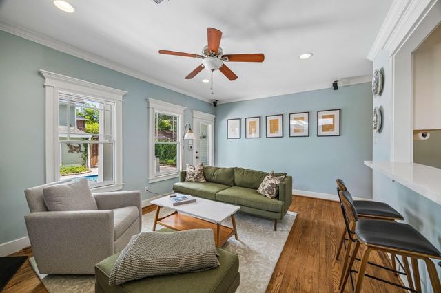 1510 Columbia Street, Houston, TX 77008