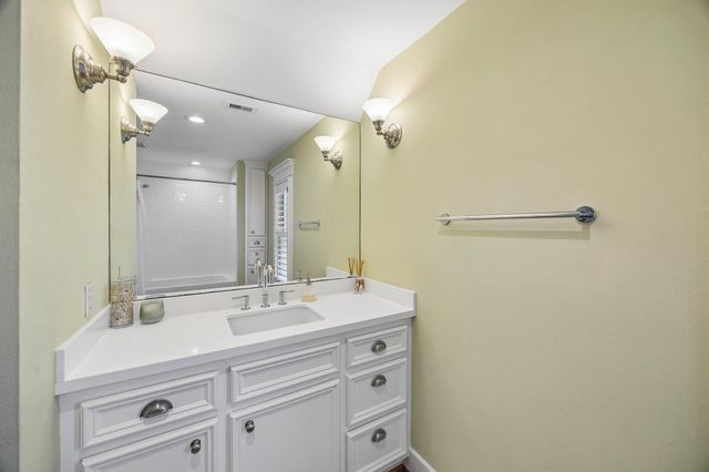 1510 Columbia Street, Houston, TX 77008