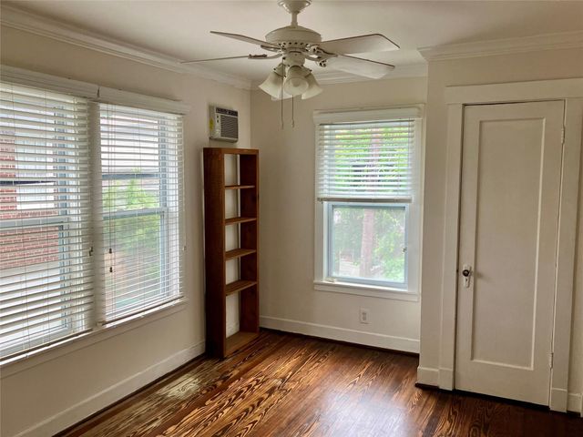 1510 Columbia Street, Houston, TX 77008