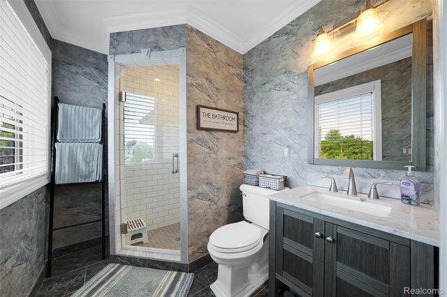 39611 Lakeshore Drive, Harrison Charter Township, MI 48045