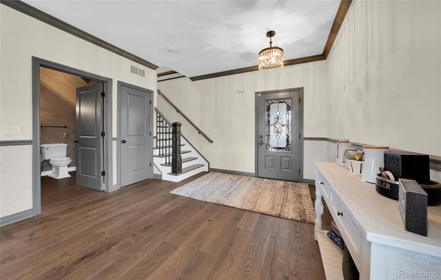 39611 Lakeshore Drive, Harrison Charter Township, MI 48045