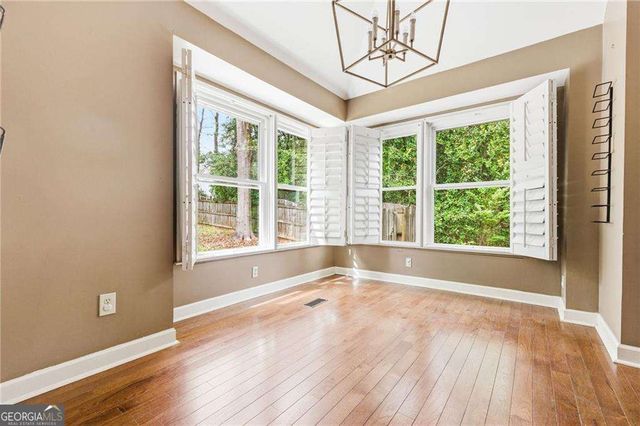 52 Travelers Way SW, Marietta, GA 30064