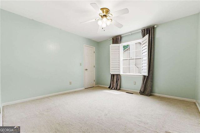 52 Travelers Way SW, Marietta, GA 30064